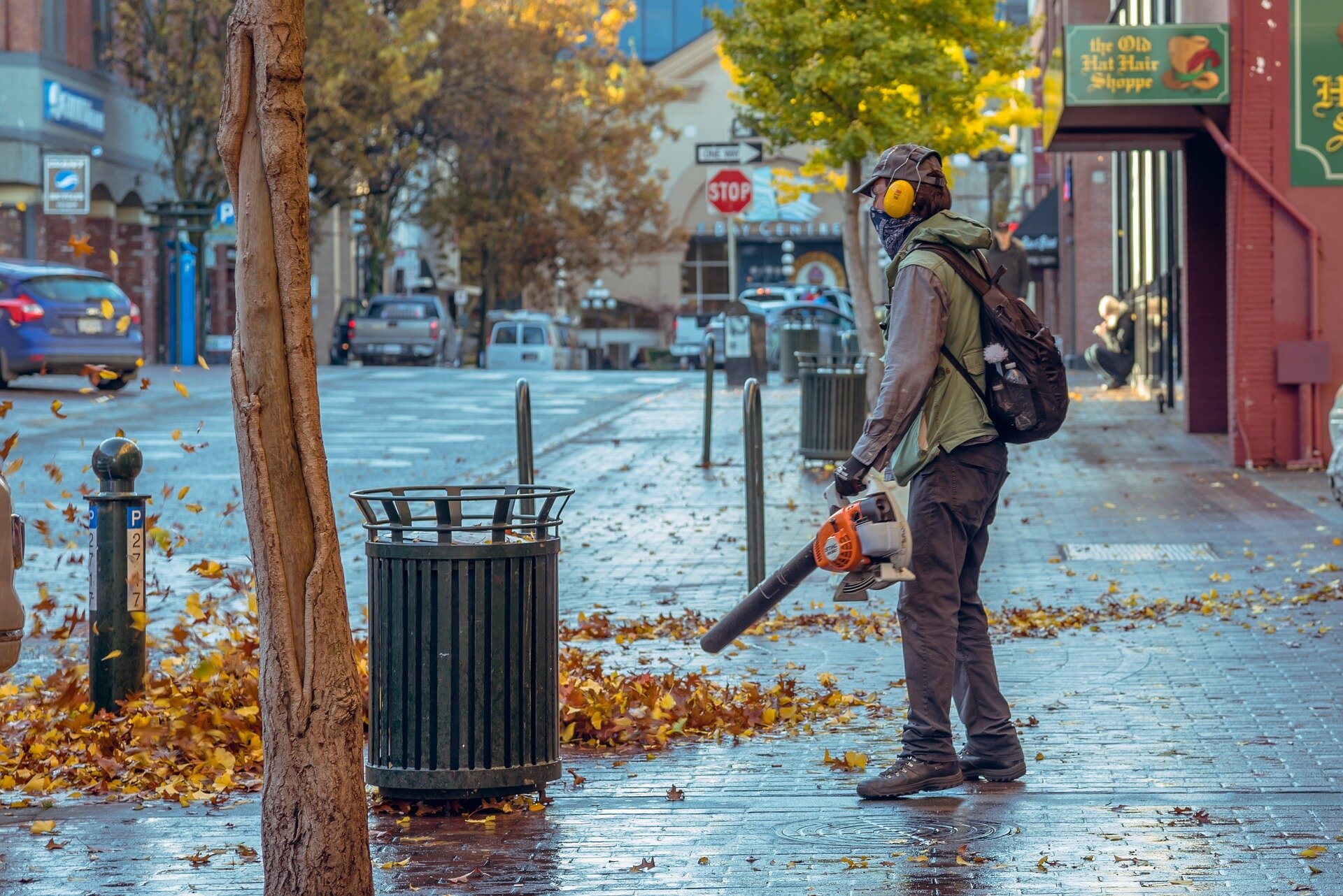 Using 3D printer students design attachment for a quieter leaf blower